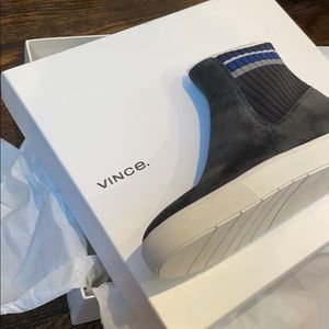 NWT VINCE Coleman High To Sneakers